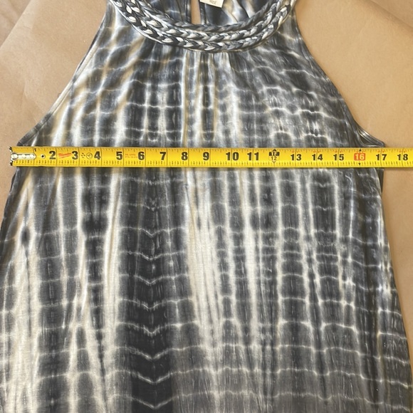 Ladies tie dye sleeveless blouse . Size med - Picture 6 of 8